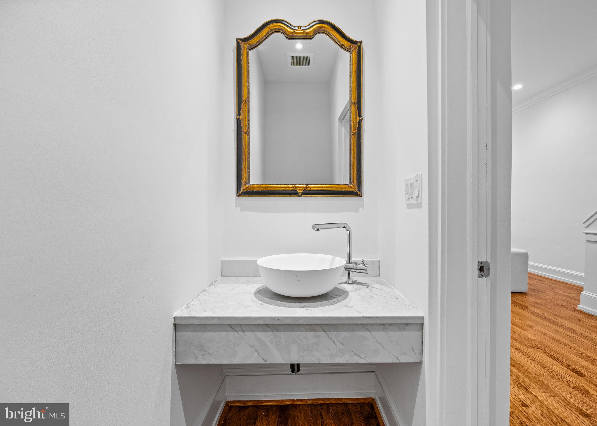 2222 Locust Street Philadelphia, PA 19103 - Photo 9 of 47