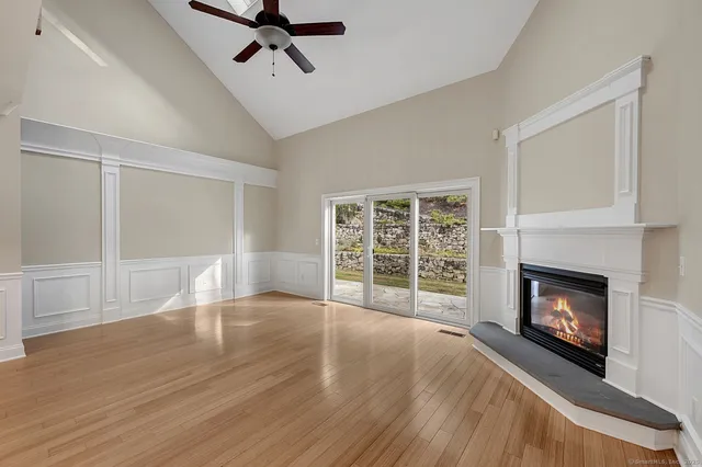 $3,700 | 101 Church Road, Unit 8, Southbury, CT 06488