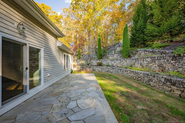 $3,700 | 101 Church Road, Unit 8, Southbury, CT 06488