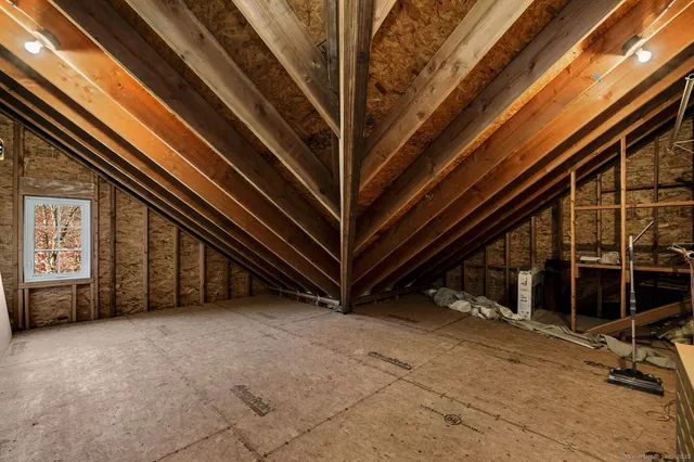 $3,700 | 101 Church Road, Unit 8, Southbury, CT 06488