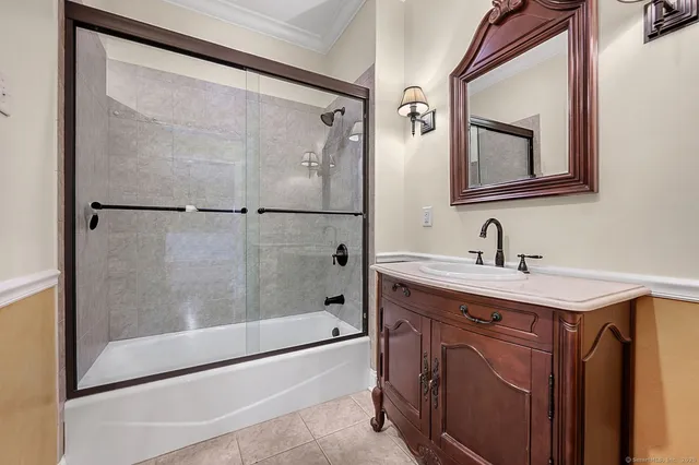 $3,700 | 101 Church Road, Unit 8, Southbury, CT 06488