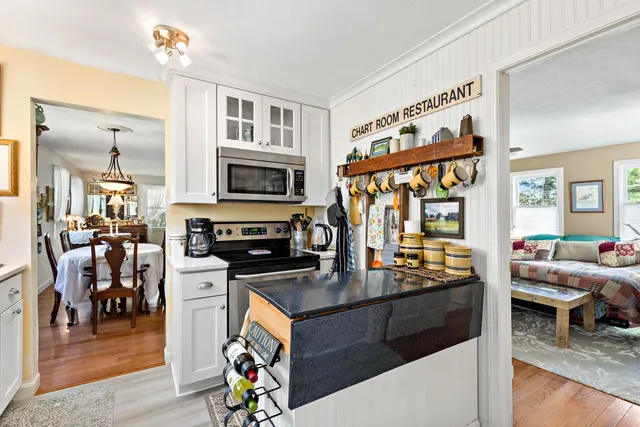 $679,000 | 39 Bennets Neck Drive, Pocasset, MA 02559