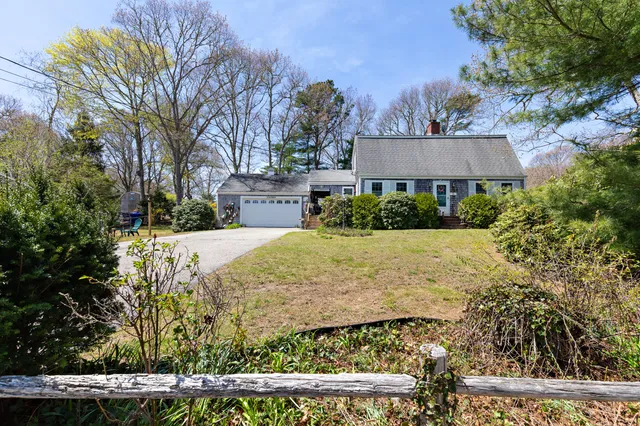 $679,000 | 39 Bennets Neck Drive, Pocasset, MA 02559