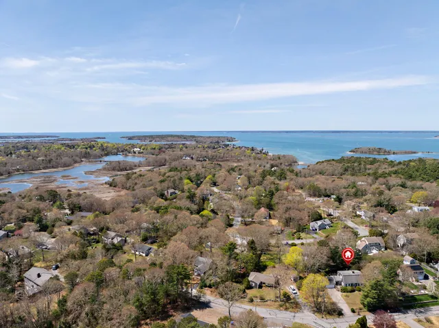 $679,000 | 39 Bennets Neck Drive, Pocasset, MA 02559