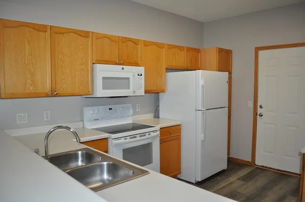 $279,500 | 14397 Banyan Lane, Rosemount, MN 55068