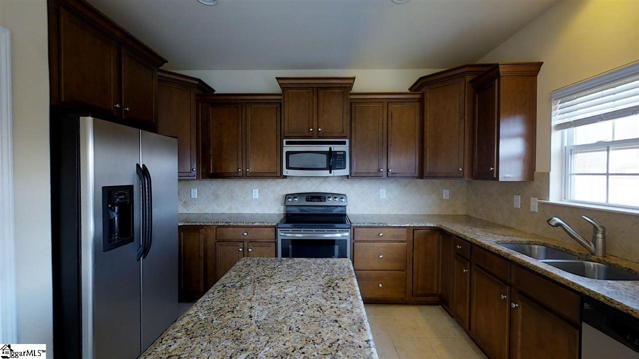 213 Giants Ridge Road Easley, SC 29642 - Photo 9 of 33