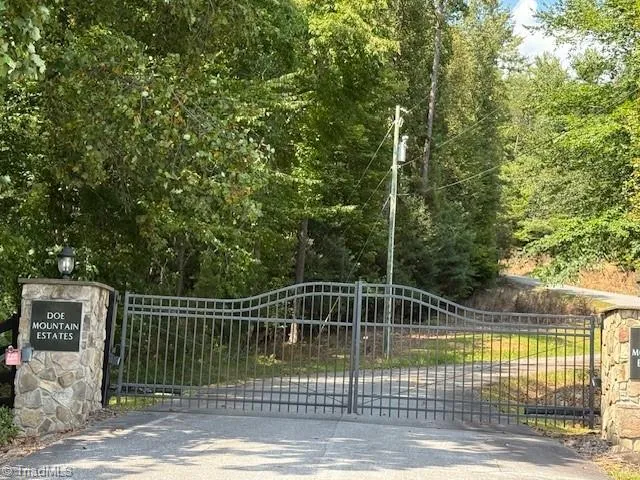 $24,900 | 16 Turkey Trail, McGrady, NC 28649