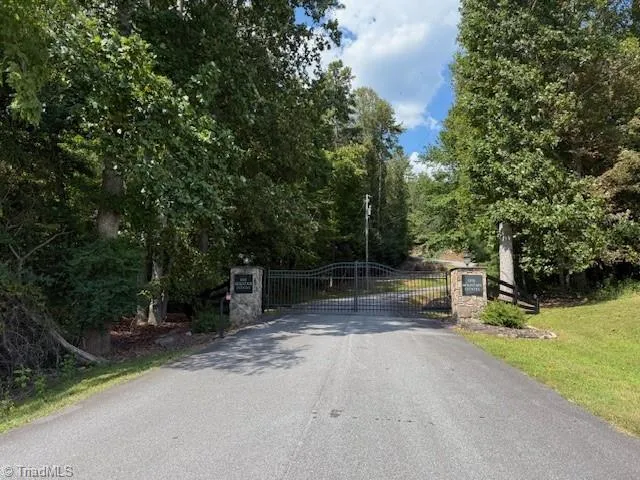 $24,900 | 16 Turkey Trail, McGrady, NC 28649