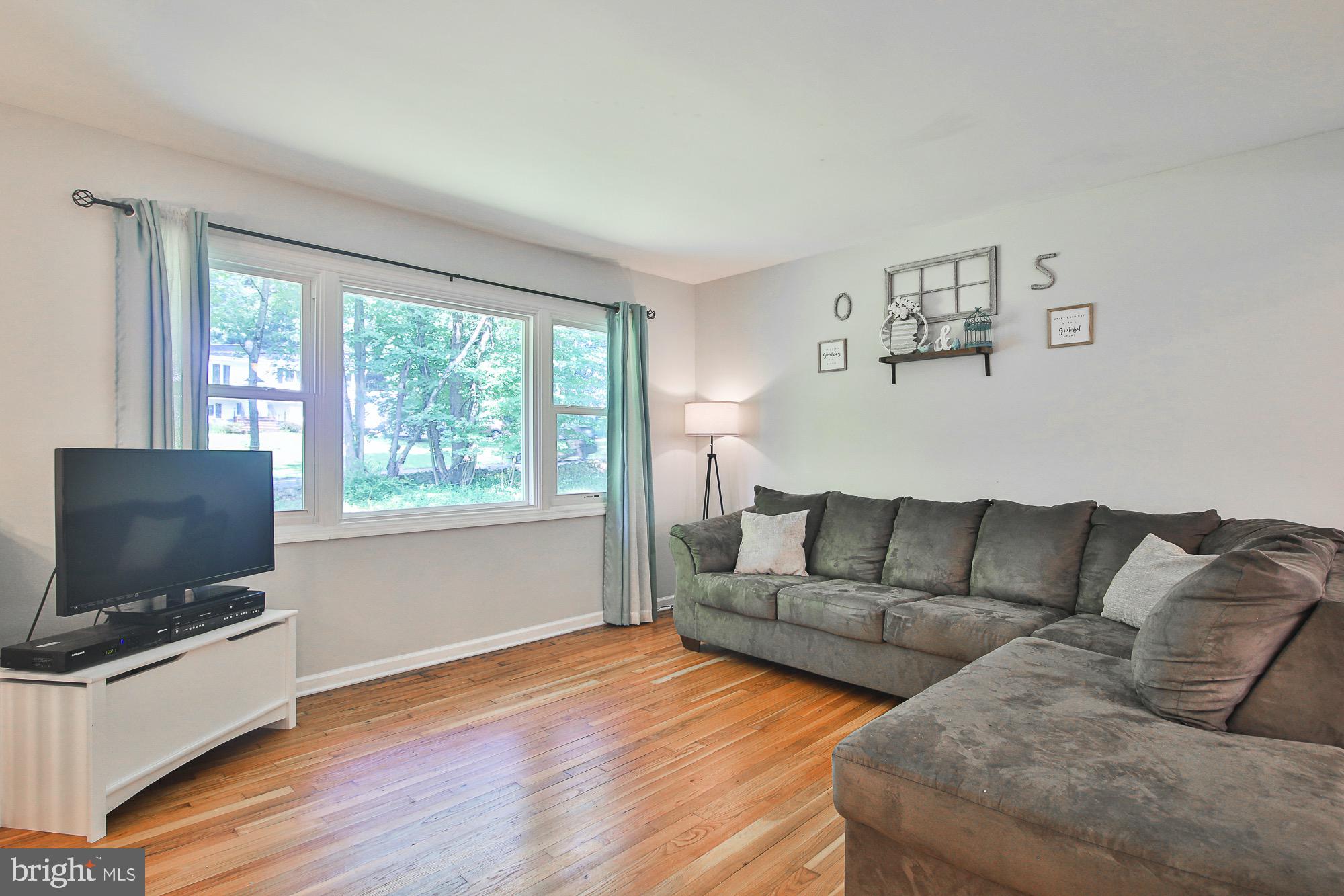 157 Mt Olive Road Flanders, NJ 07836 - Photo 9 of 30 Gallery Image 9