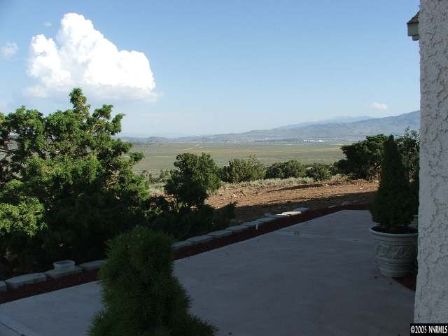 13990 North Red Rock Road Reno, NV 89508 - Photo 4 of 9 a view of city and river