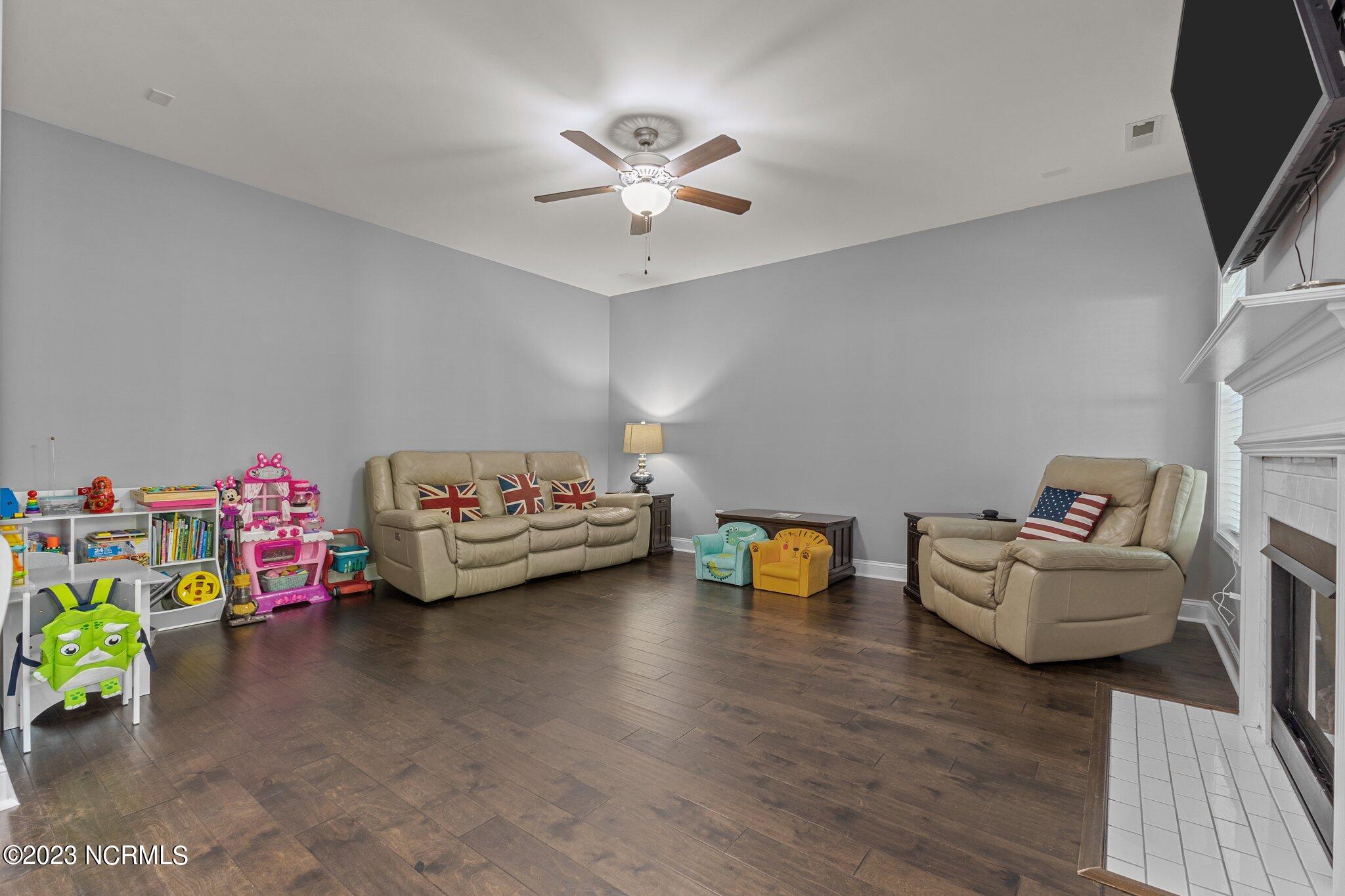 885 Burning Tree Road Pinehurst, NC 28374 - Photo 14 of 41 11-web-or-mls-707A4806
