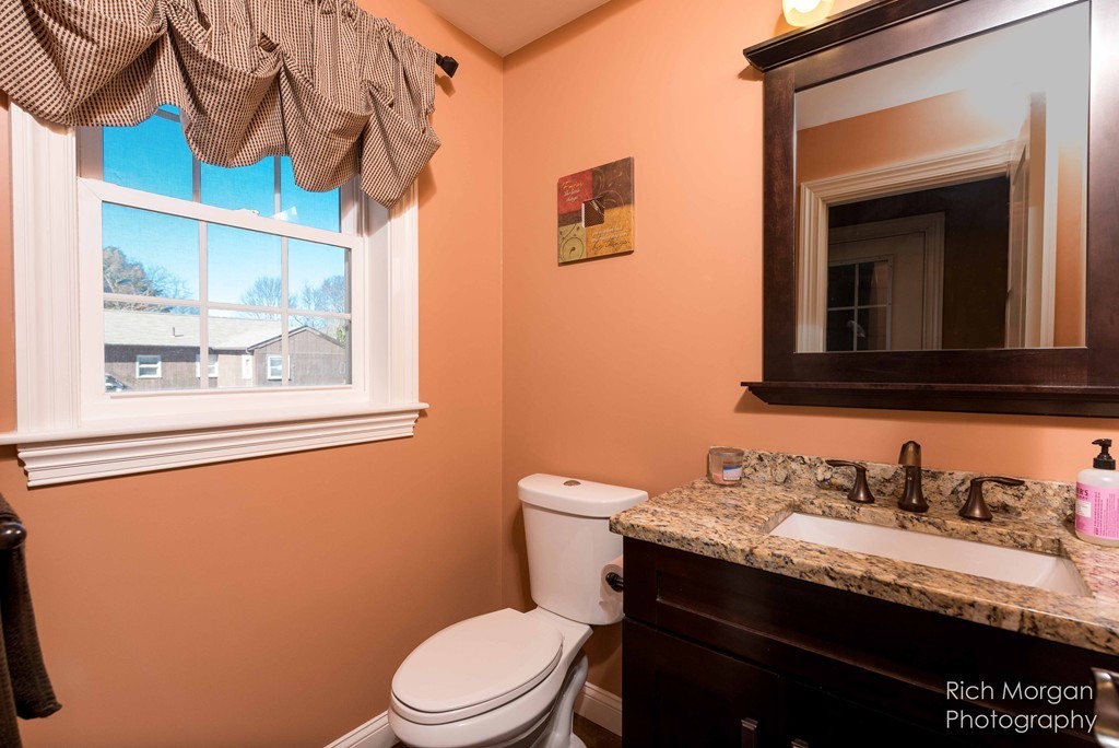 21 Sofia Road Stoughton, MA 02072 - Photo 8 of 20 Gallery Image 8