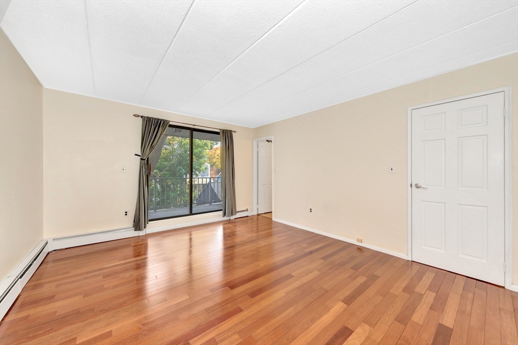 31 Harris Street, Unit 302 Brookline, MA 02446 - Photo 13 of 18