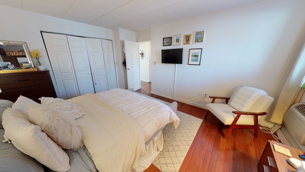 31 Harris Street, Unit 302 Brookline, MA 02446 - Photo 10 of 18