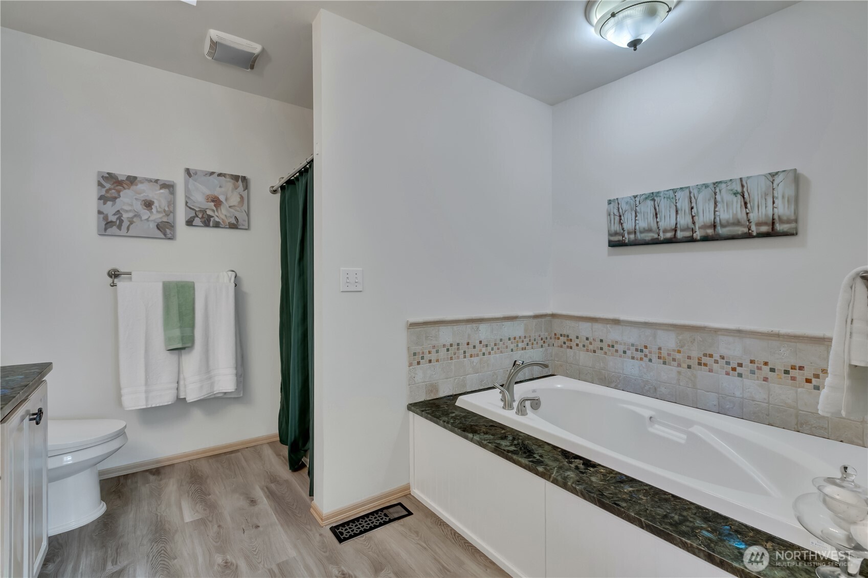 2604 Vincent Way Bremerton, WA 98312 - Photo 19 of 37