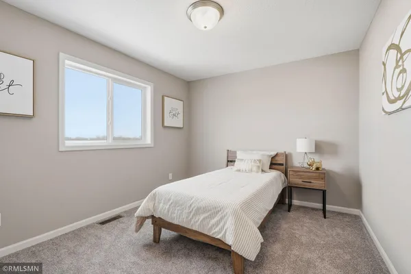 $319,900 | 672 47th Avenue Northeast, St. Cloud, MN 56304