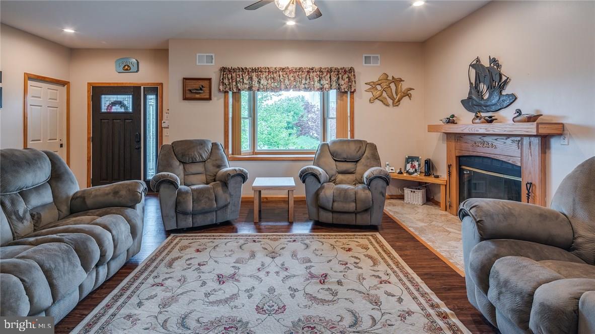 148 Gaff Road Manahawkin, NJ 08050 - Photo 9 of 38