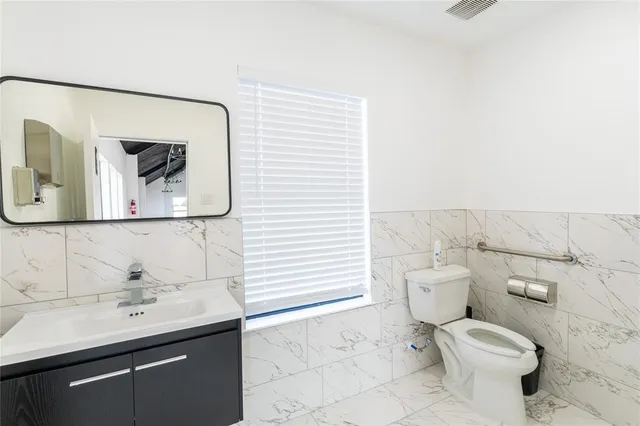 $1,800,000 | 1012 Farm To Market 36, Greenville, TX 75401