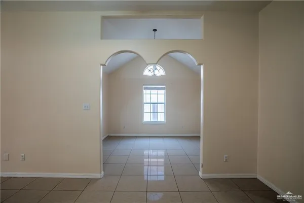 a view of entryway with chandelier