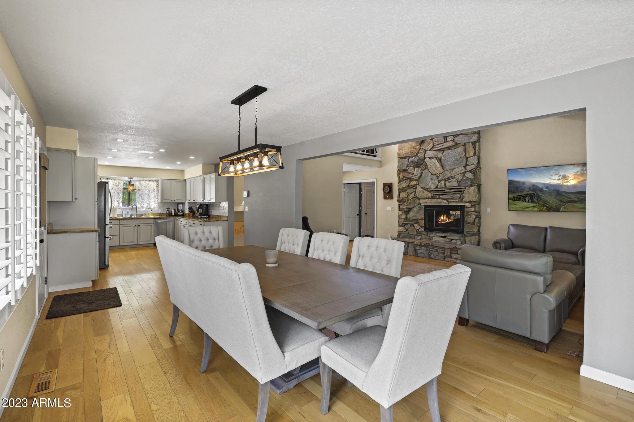 610 East Coronado Way Payson, AZ 85541 - Photo 13 of 51 610 E Coronado wy - diningroom 2