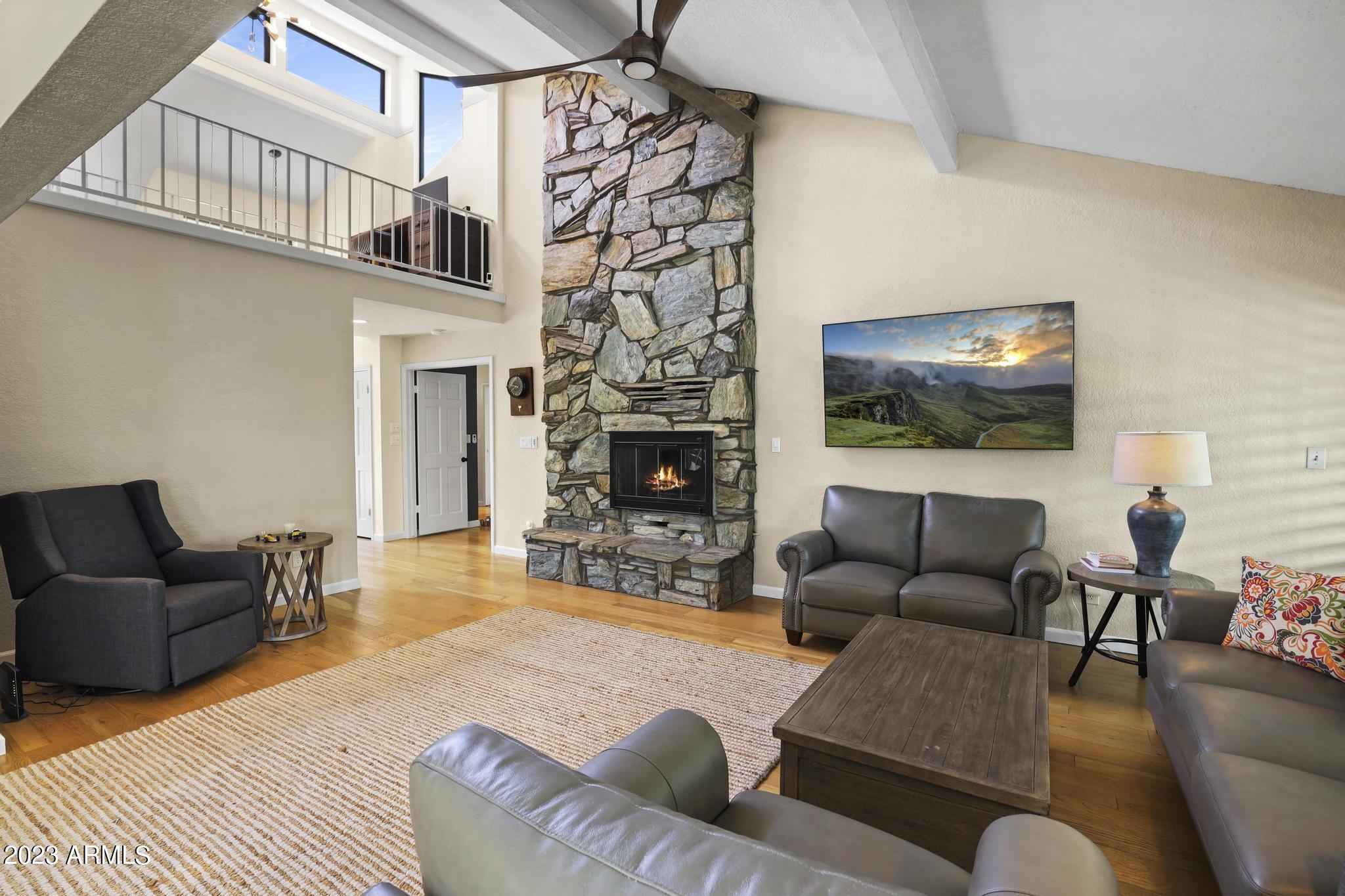 610 East Coronado Way Payson, AZ 85541 - Photo 10 of 51 610 E Coronado wy - livingroom 2