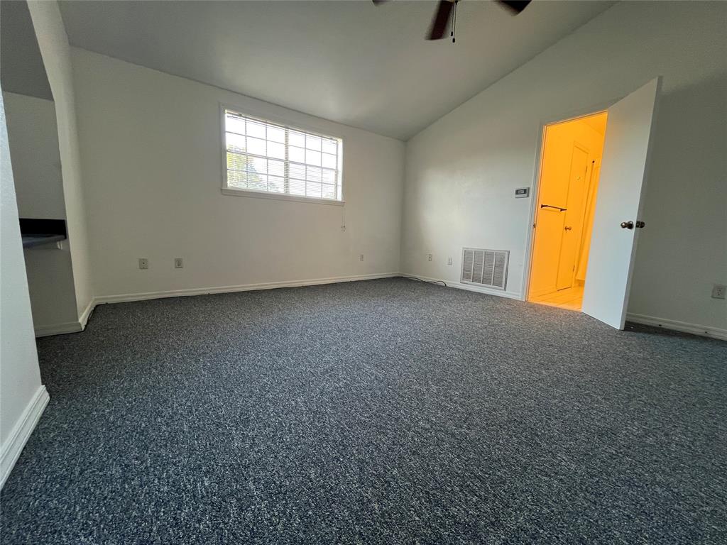 3321 Colquitt Road Shreveport, LA 71118 - Photo 28 of 33 upstairs bedroom 5 with en-suite