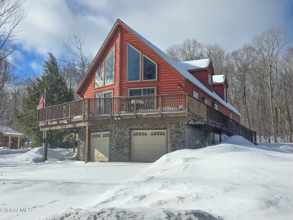 $475,000 | 157 Maplewood Drive, Bleecker, NY 12078