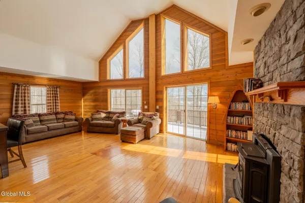 $475,000 | 157 Maplewood Drive, Bleecker, NY 12078