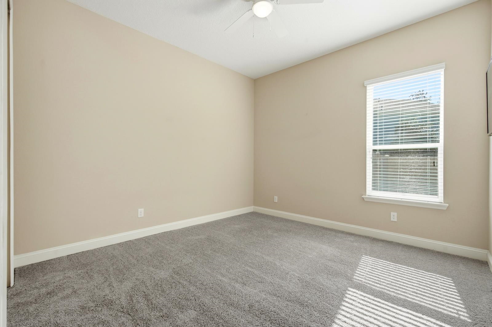 170 Antolin Way St. Augustine, FL 32095 - Photo 37 of 85 an empty room with a window
