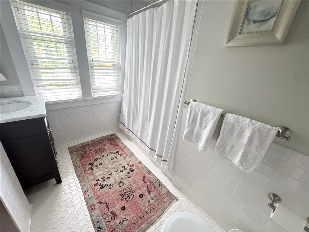 244 East Genesee Street Auburn, NY 13021 - Photo 30 of 47