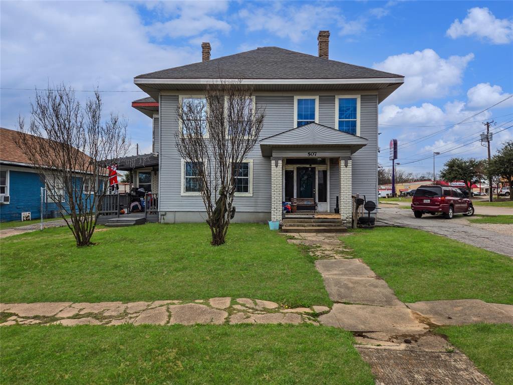 507 West Nash Street Terrell, TX 75160 - Photo 1 of 22