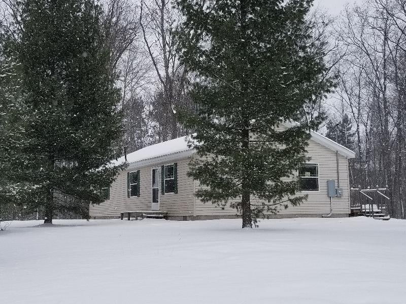 2554 Pearsall Road Fairview, MI 48621 - Photo 31 of 32 Gallery Image 31