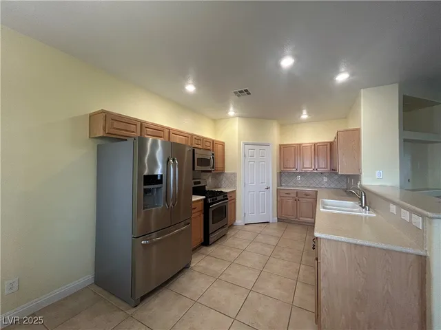 $1,950 | 8841 Blue Wolf Street, Las Vegas, NV 89123