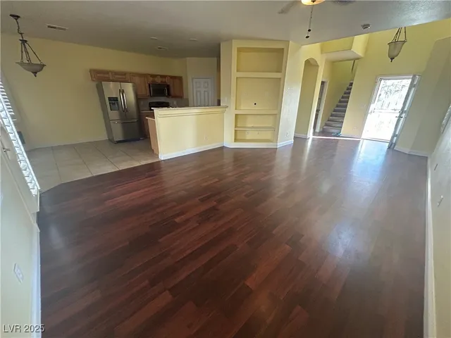 $1,950 | 8841 Blue Wolf Street, Las Vegas, NV 89123