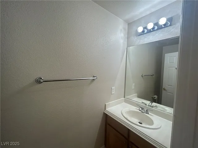 $1,950 | 8841 Blue Wolf Street, Las Vegas, NV 89123