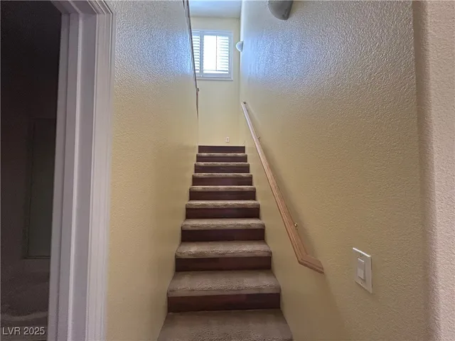 $1,950 | 8841 Blue Wolf Street, Las Vegas, NV 89123