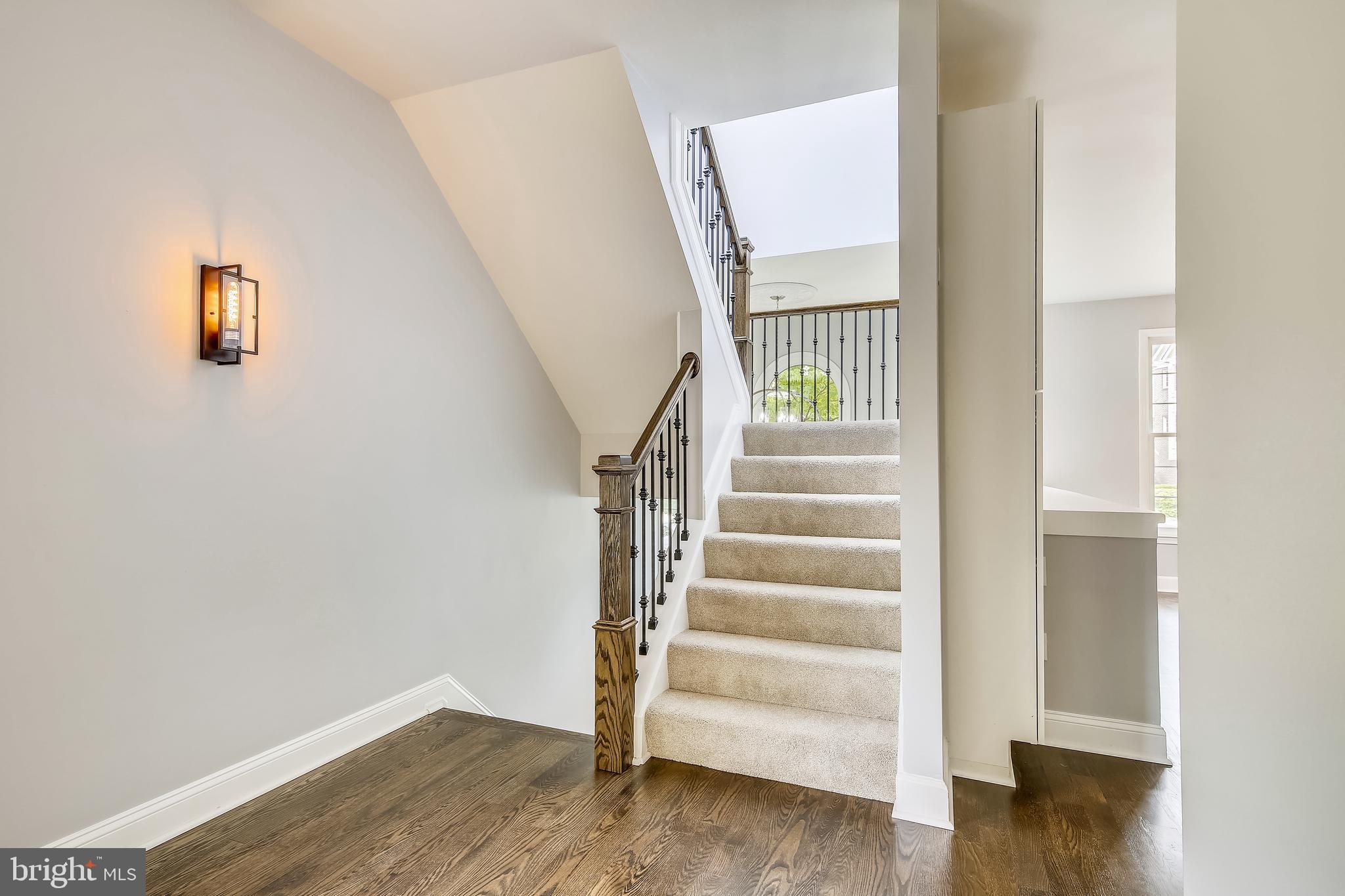 1380 Heritage Oak Way Reston, VA 20194 - Photo 31 of 59 Stairs leading to Bedroom Level