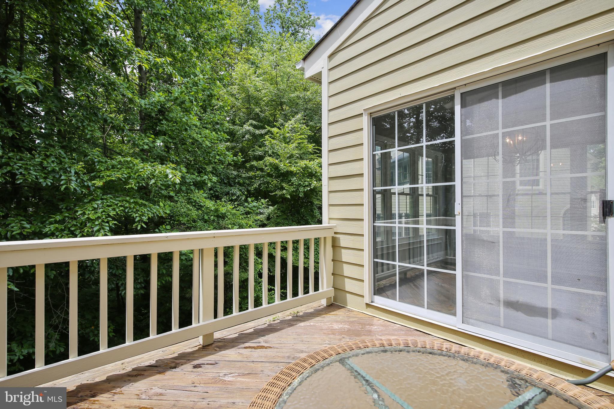 1380 Heritage Oak Way Reston, VA 20194 - Photo 50 of 59