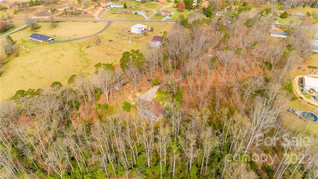 281 Bethlehem School Road Hickory, NC 28601 - Photo 4 of 42 Gallery Image 4