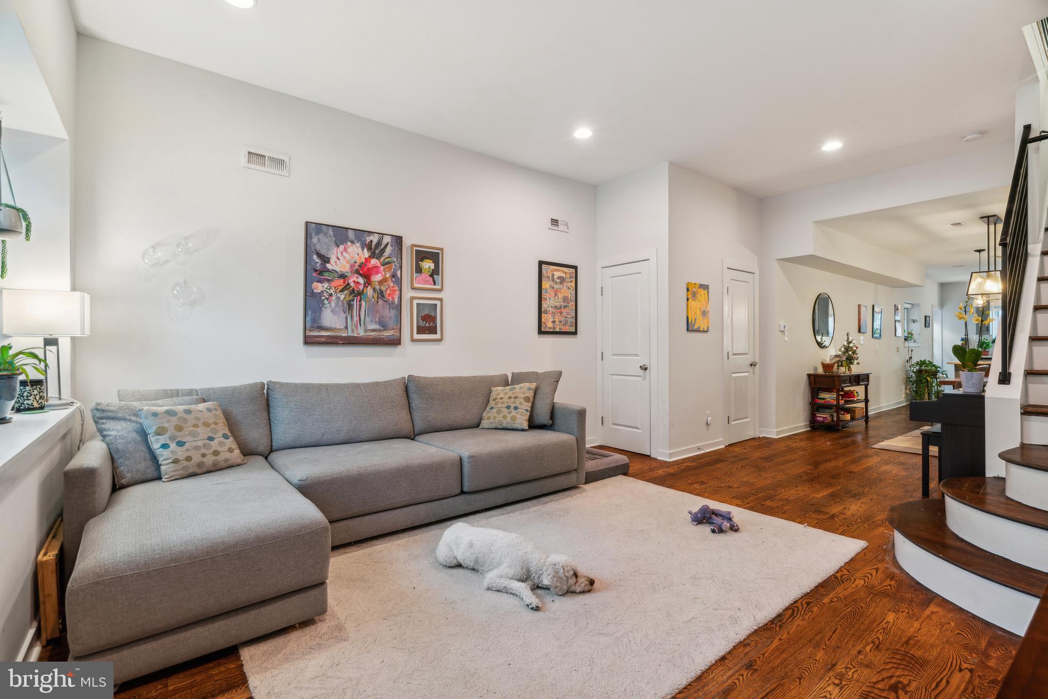 1319 Tasker Street Philadelphia, PA 19148 - Photo 4 of 23 a living room with furniture and a table