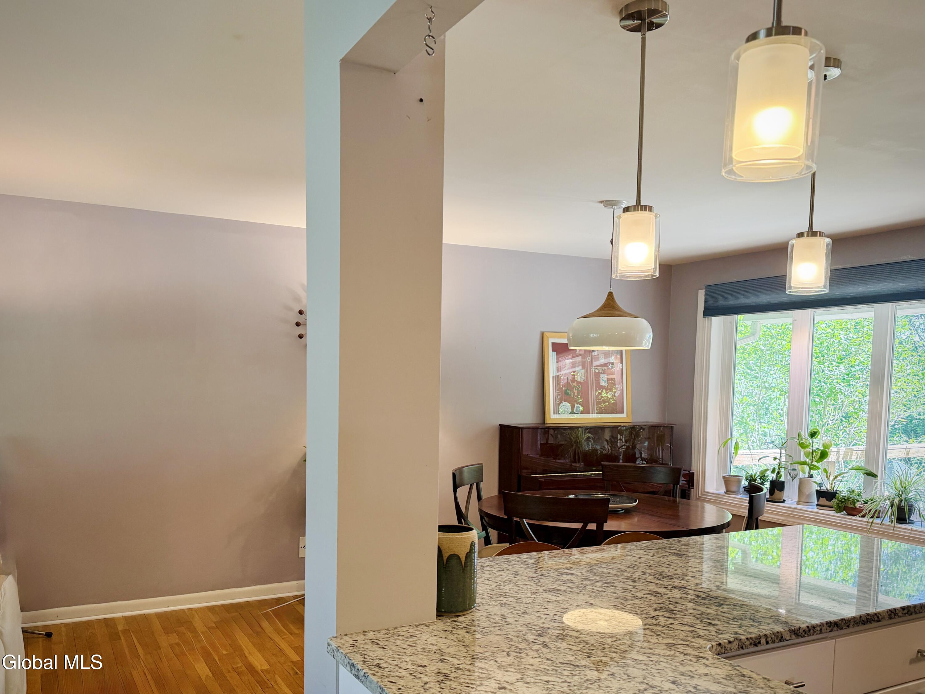 1278 Hawthorn Road Niskayuna, NY 12309 - Photo 12 of 33 10a