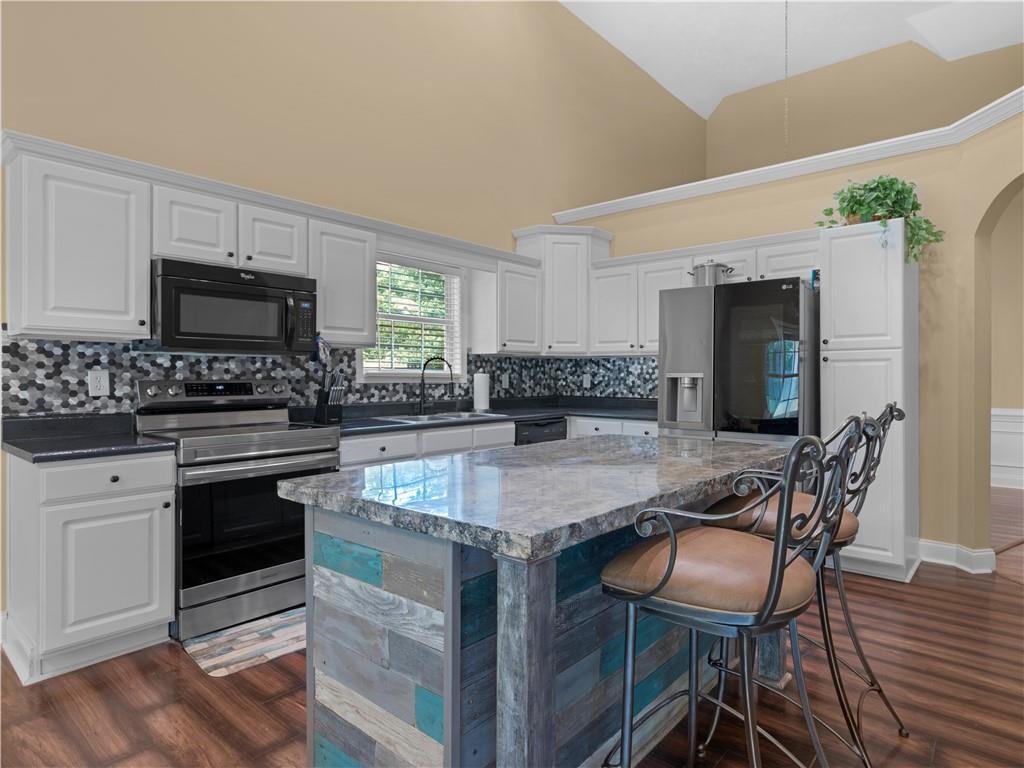 555 Huntington Trail Temple, GA 30179 - Photo 17 of 47