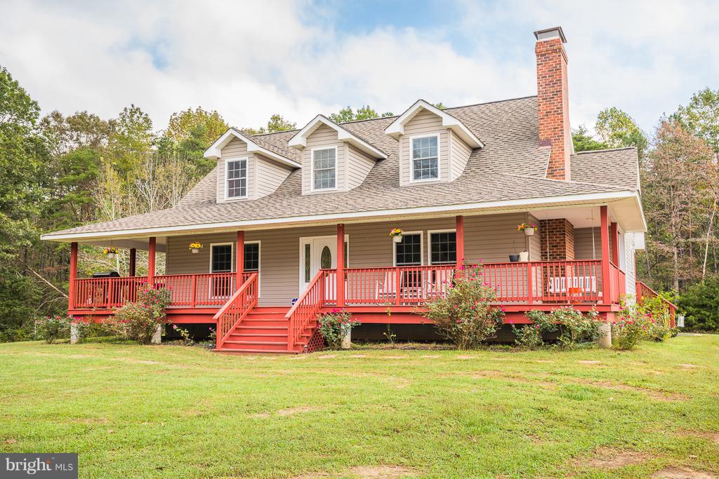 17428 Shumans Road Ruther Glen, VA 22546 - Photo 1 of 30 Exterior (Front)