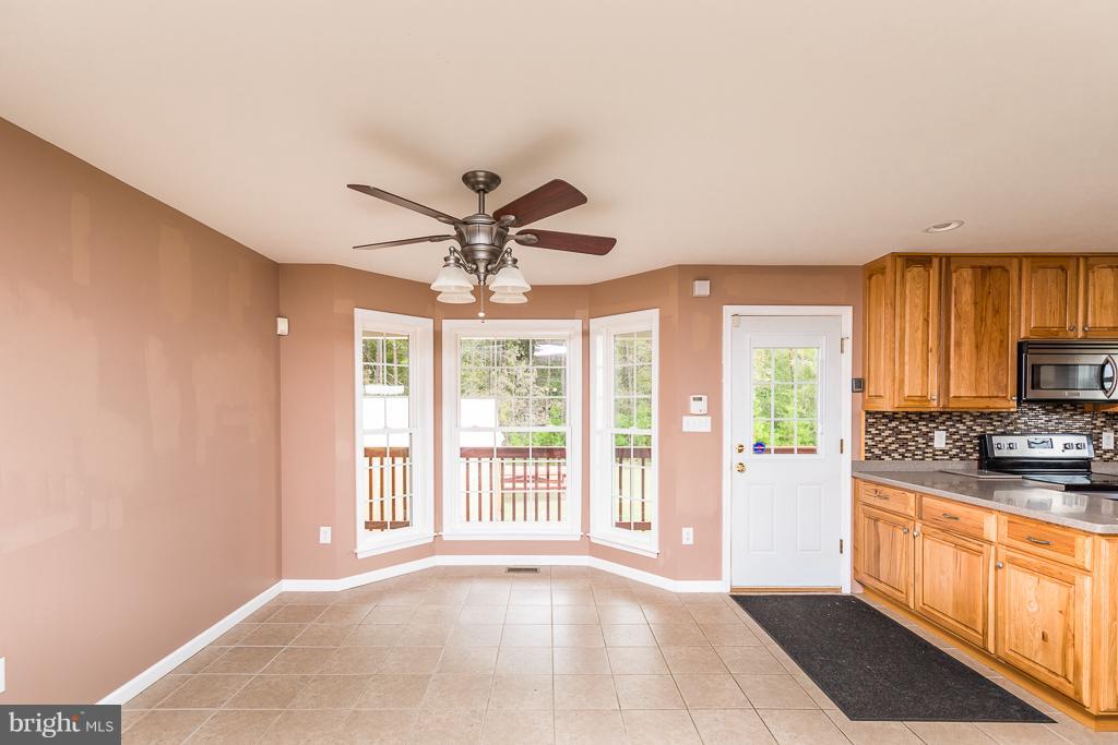 17428 Shumans Road Ruther Glen, VA 22546 - Photo 6 of 30 Kitchen