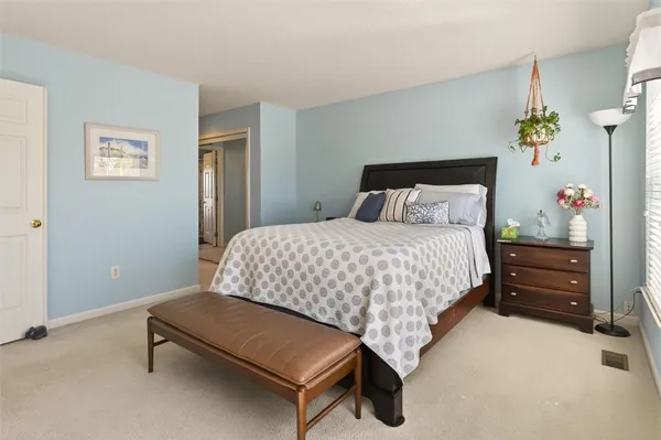$399,900 | 22 Nuthatch Drive, Henrietta, NY 14586