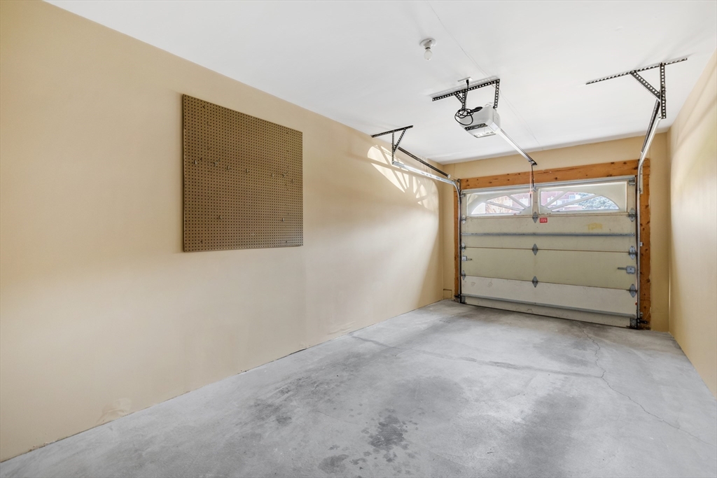 7 Conant Road, Unit 34 Winchester, MA 01890 - Photo 15 of 36 Gallery Image 15