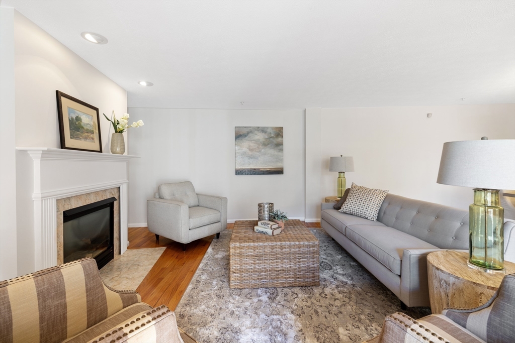 7 Conant Road, Unit 34 Winchester, MA 01890 - Photo 3 of 36 Gallery Image 3