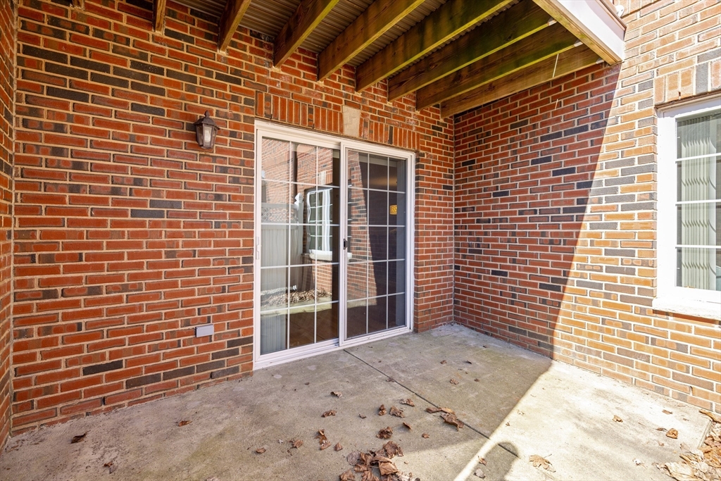 7 Conant Road, Unit 34 Winchester, MA 01890 - Photo 33 of 36 Gallery Image 33