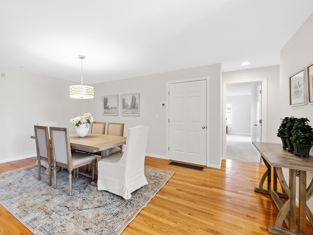 7 Conant Road, Unit 34 Winchester, MA 01890 - Photo 6 of 36 Gallery Image 6