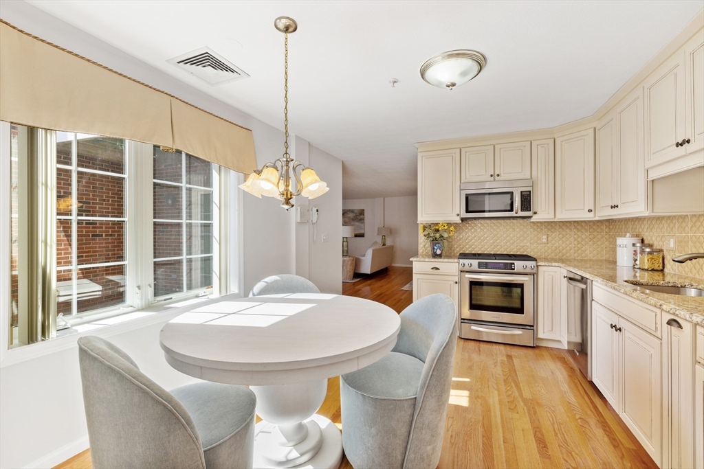 7 Conant Road, Unit 34 Winchester, MA 01890 - Photo 9 of 36 Gallery Image 9